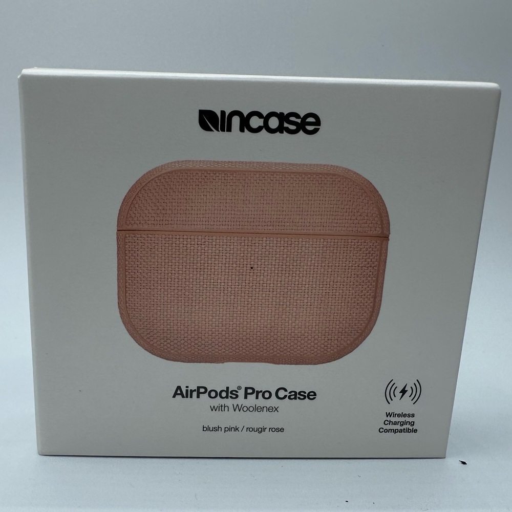 Incase AirPods PRO Case and airtag case with Woolenex - Blush Pink